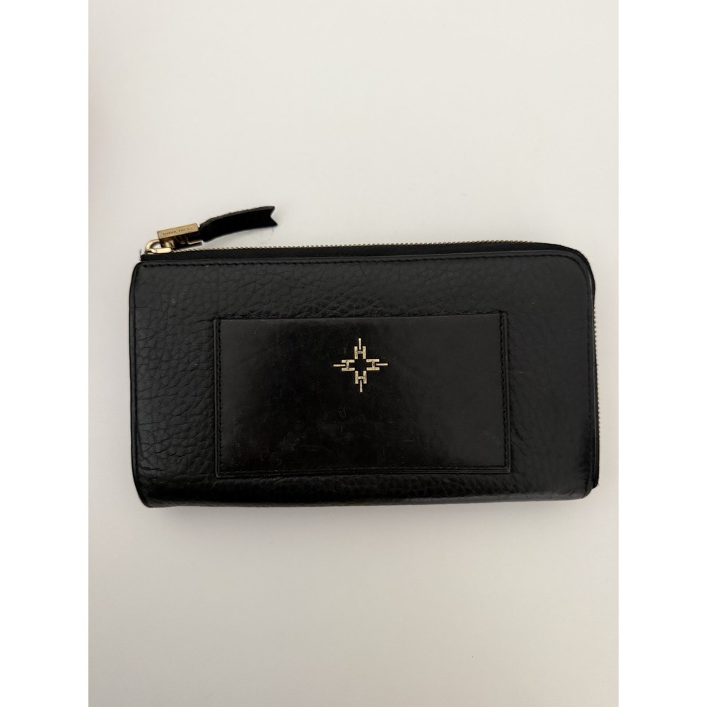 India Hicks The Reserve Classic Wallet Black Pebbled Leather Zip Around